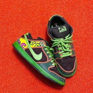 Nike SB Dunk De La Soul 2015